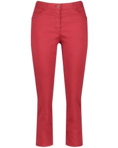Ladies Cropped Jeans in Red