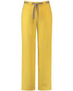 Ladies Leisure Cropped Trousers in Yellow